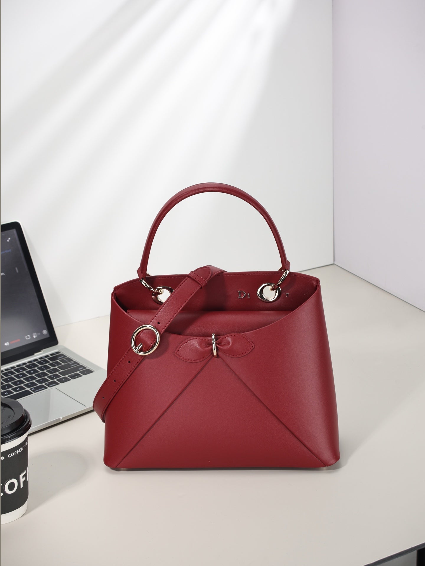 B1P36D89 Popular leather bag
