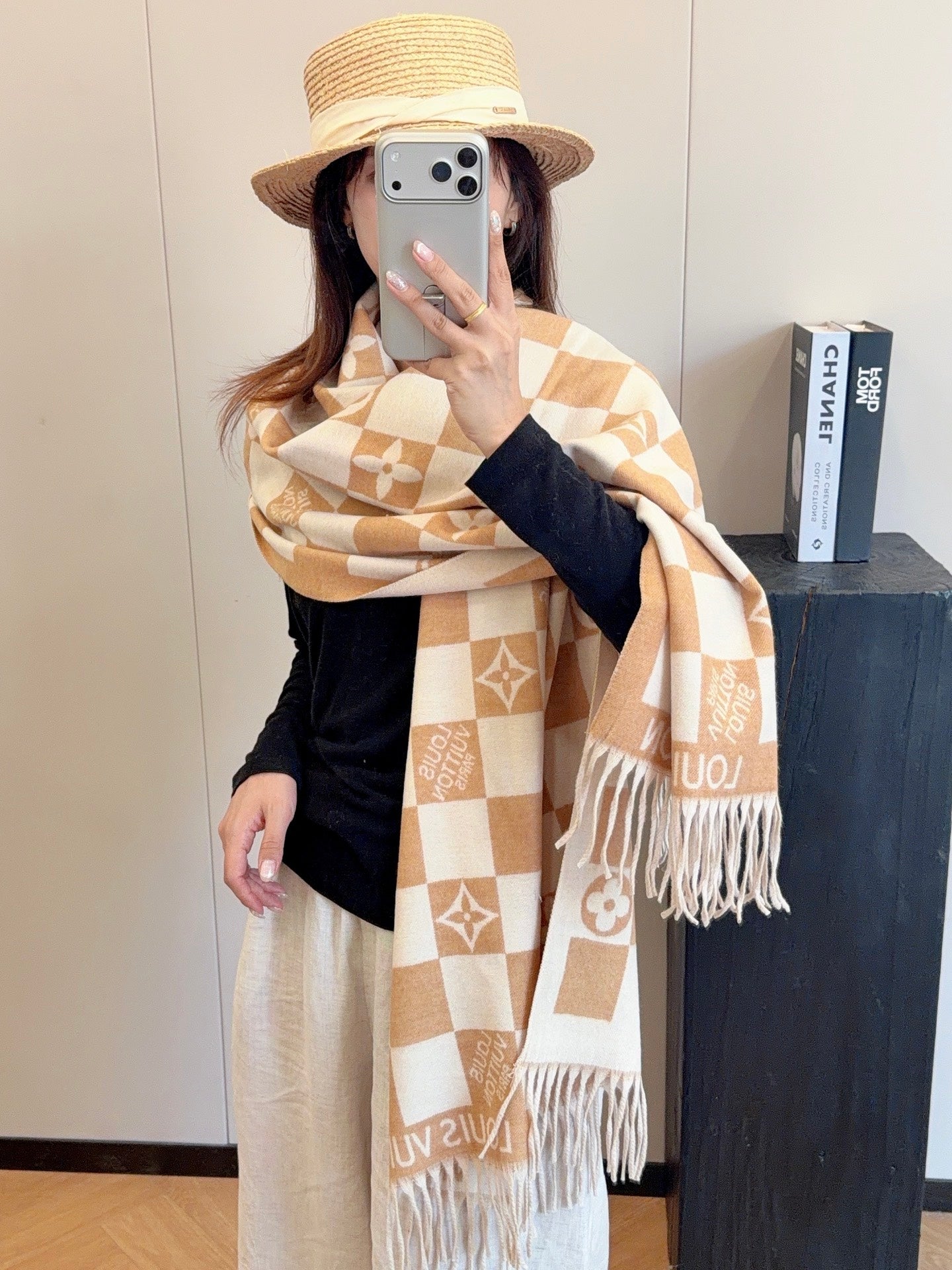 W1R86E22 Popular Winter Scarves