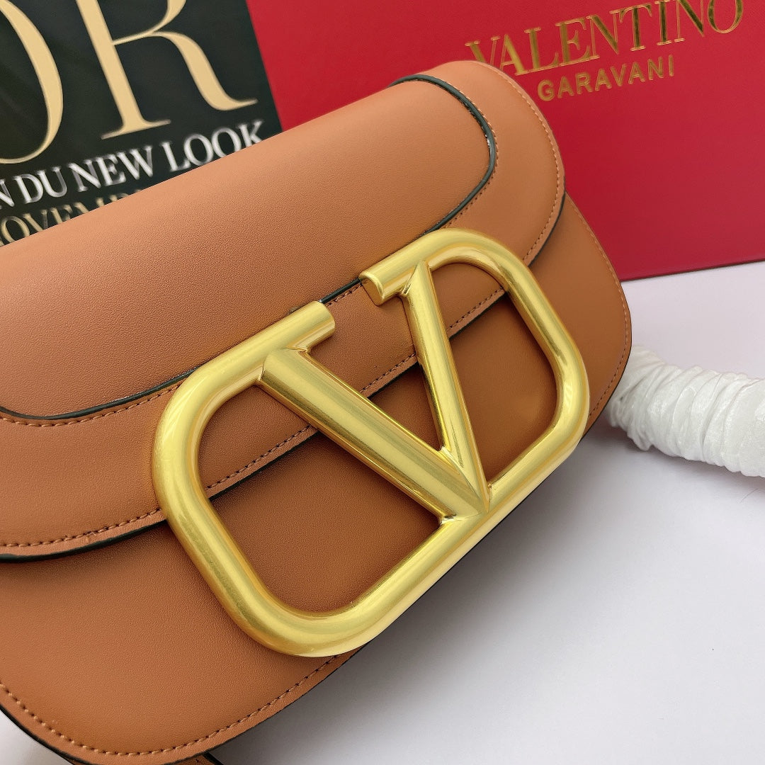 B5X111VL45 Popular  leather bag 