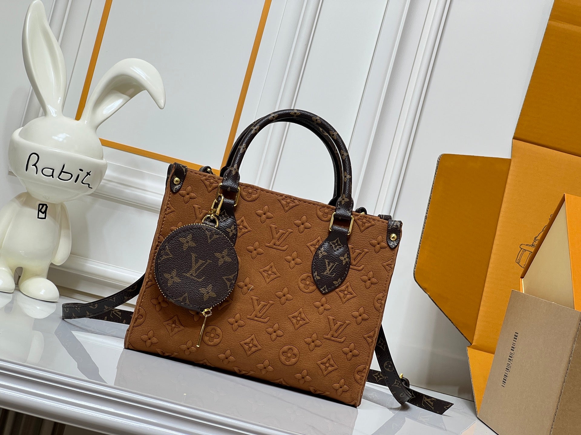 B1R115E156 Popular bag