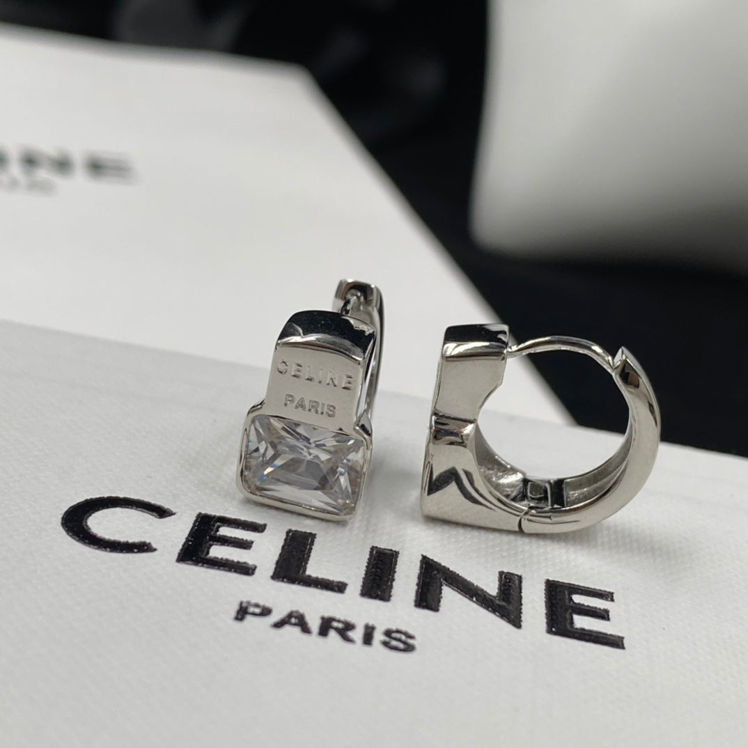 X1Z94CL682E Popular  Earrings