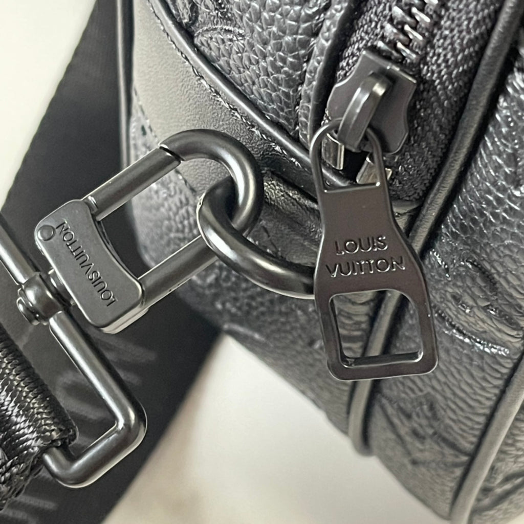 B1W15E38 Popular  leather bag