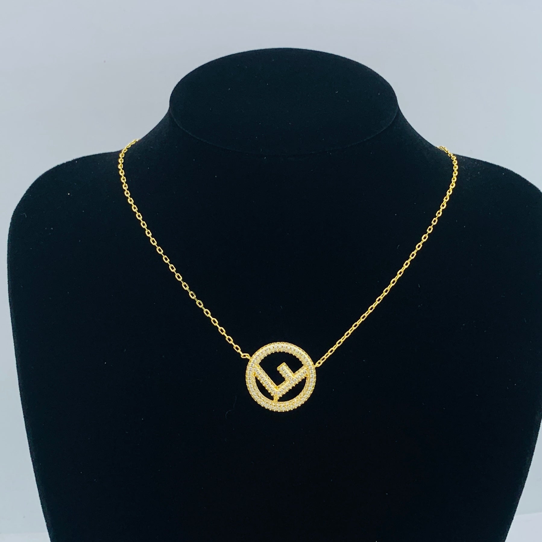 X1R75F20X Popular  Necklaces
