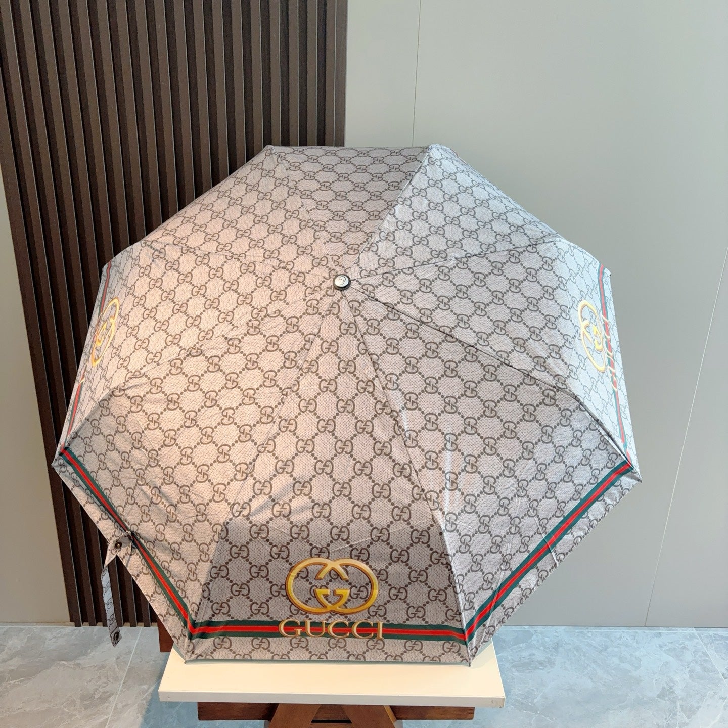 J1R85B81 Popular UV resistant umbrella