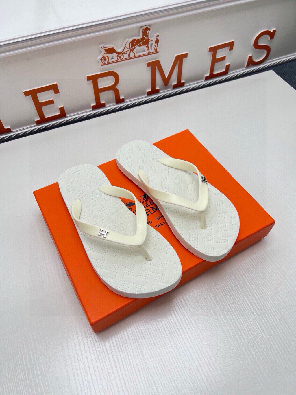Z5Z35H296 Popular Slippers