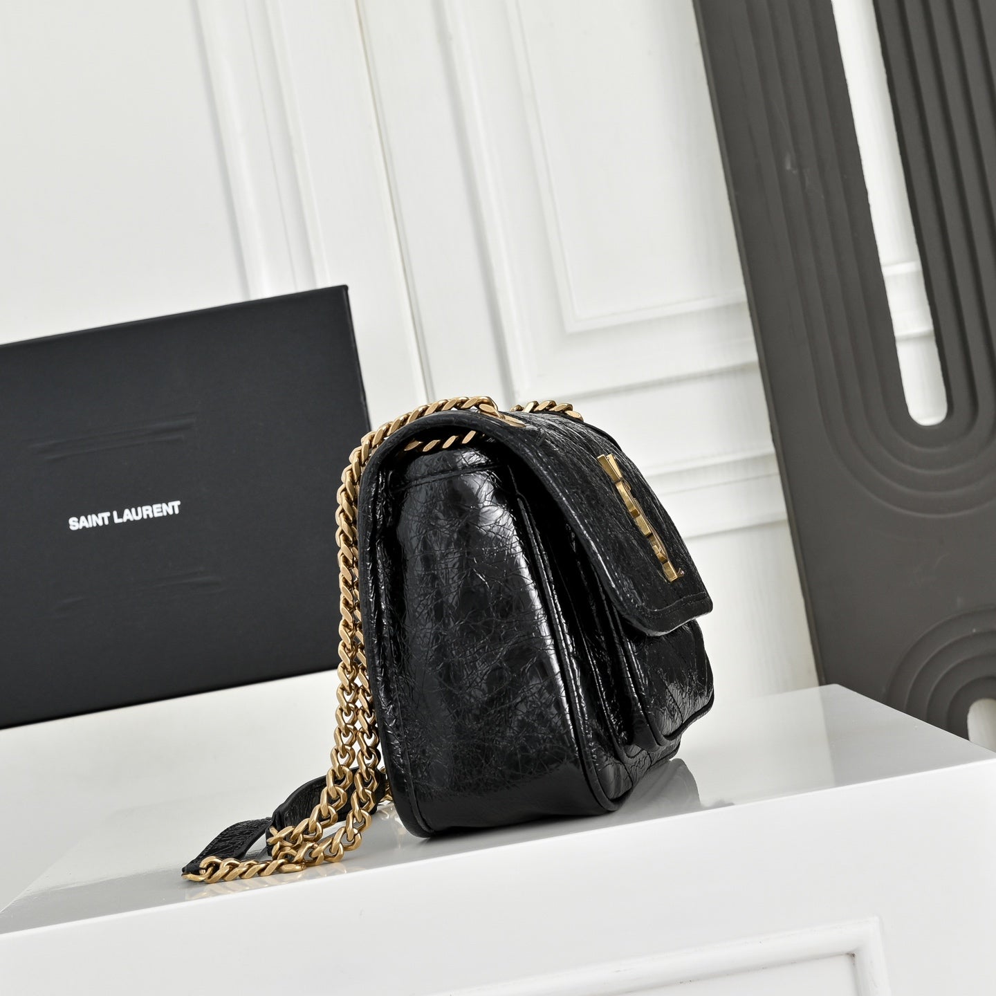 B1R76SL16 Popular leather bag