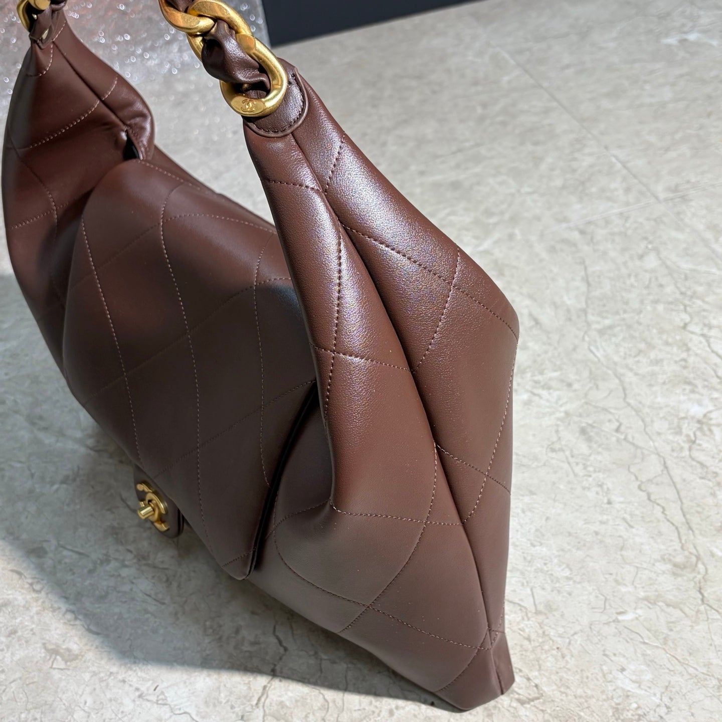 B1R15C146 Popular leather bag