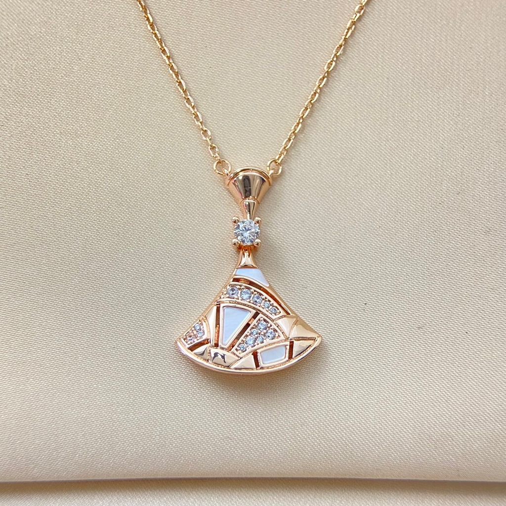 X1Q85S406X Popular Necklaces