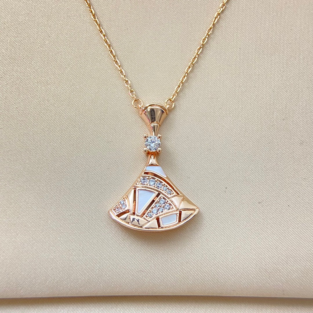 X1Q85S406X Popular Necklaces