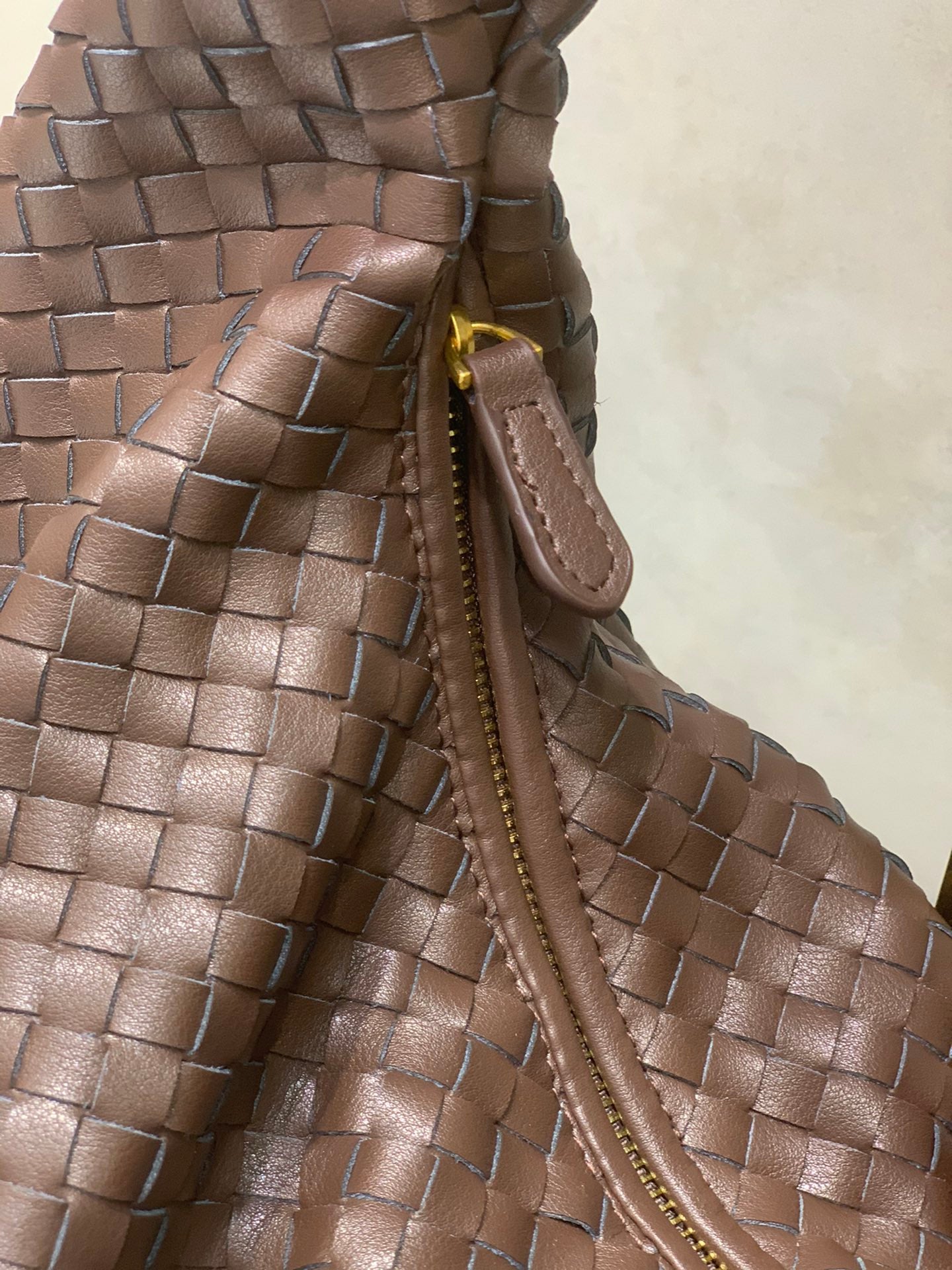 B1W35A116 Popular leather bag