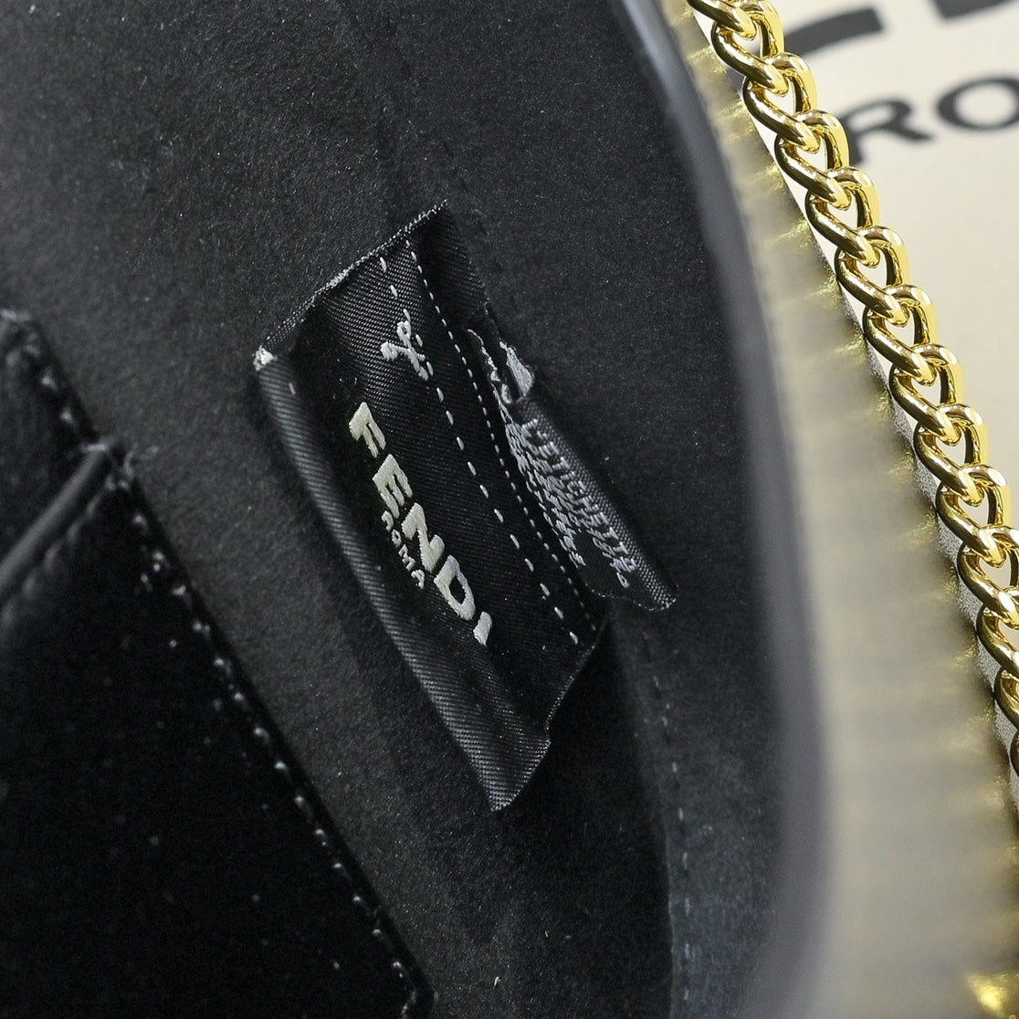 B1R15F138 Popular leather bag