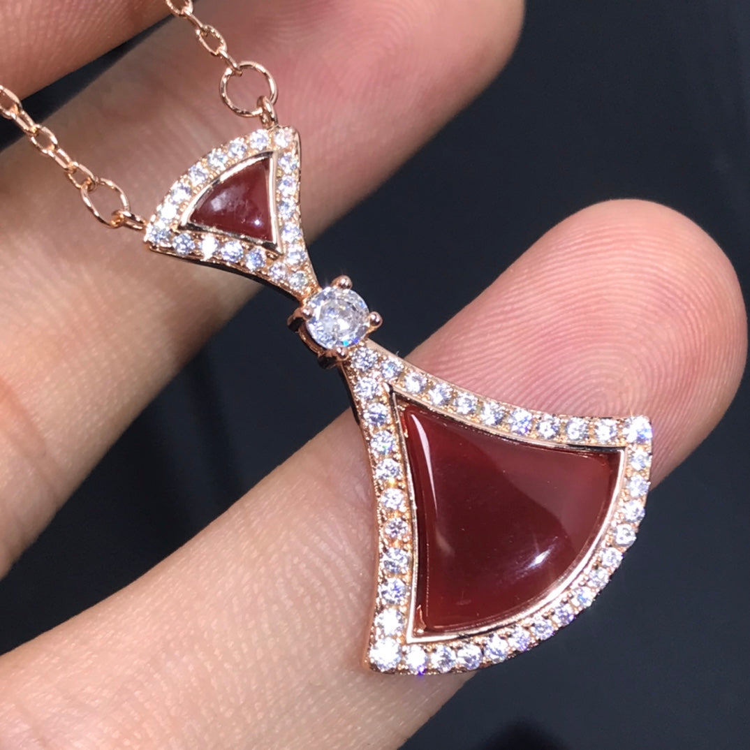 X1Q85S422X Popular Necklaces