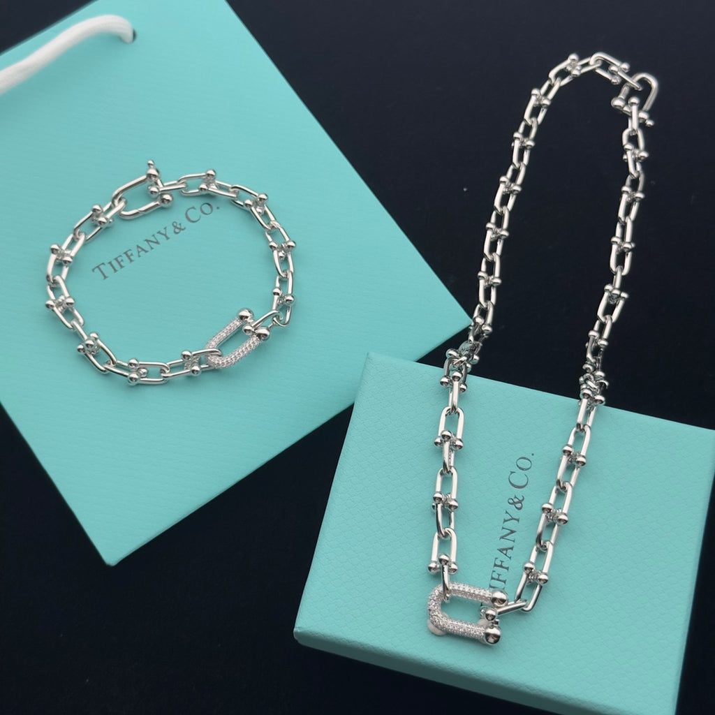 X1X54T31X  Popular    Earring Bracelets Necklaces