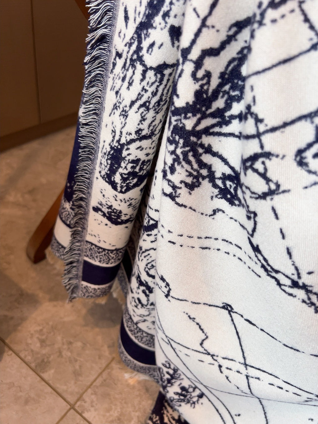 W1R86D25 Popular Winter Scarves