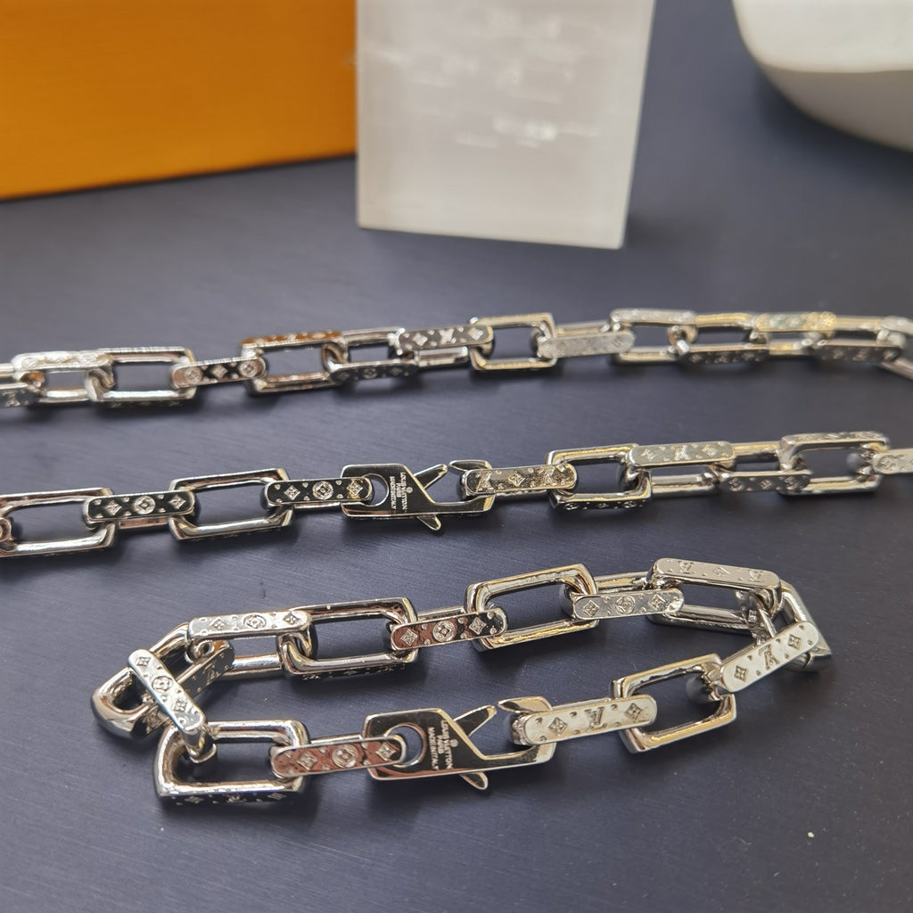 X1Y93E352X  Popular   Bracelets Necklaces