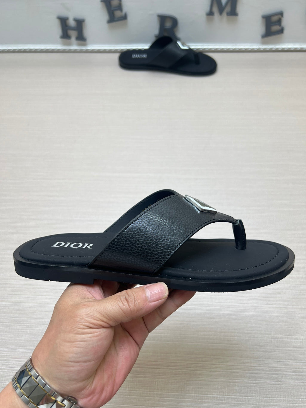 Z5ZD77 Popular  slippers