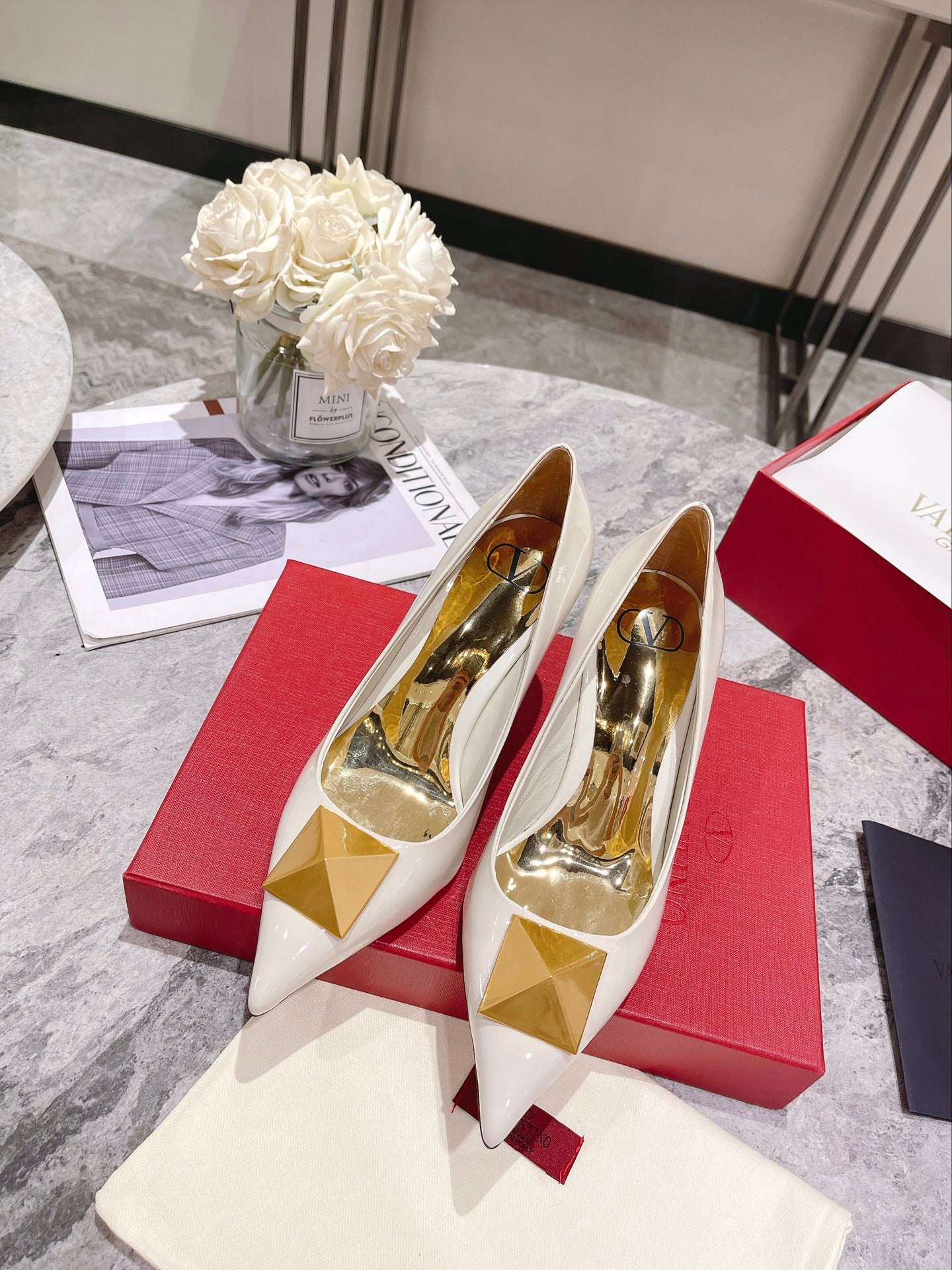 Z1WVL264 Popular sandals High heels
