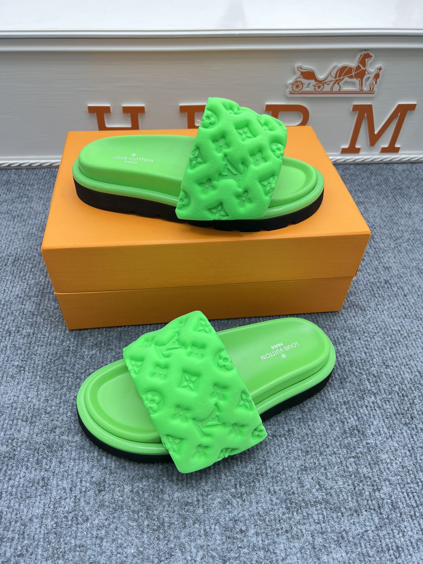 Z5YE115 Popular Slippers