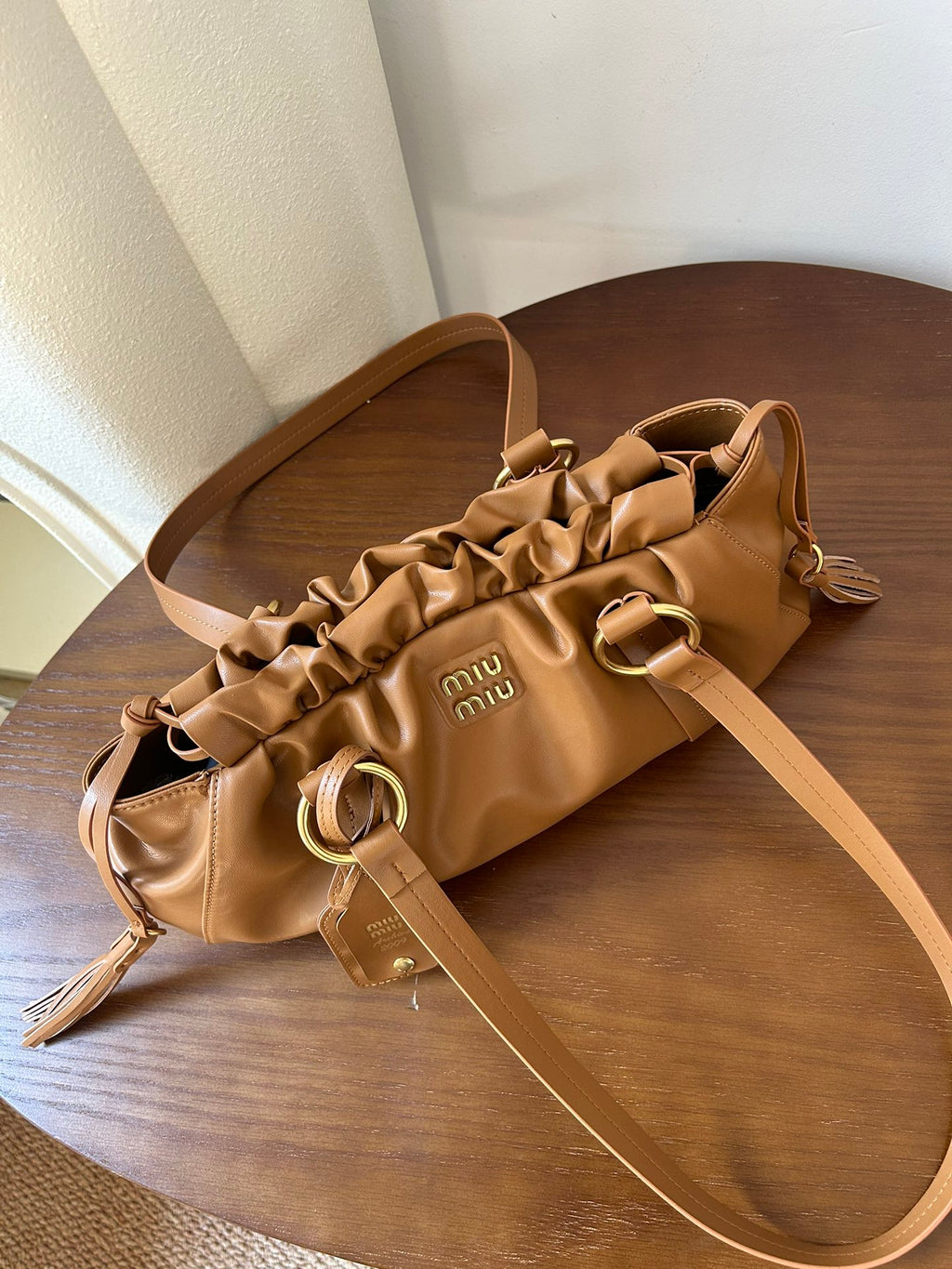 B1W25A79 Popular leather bag