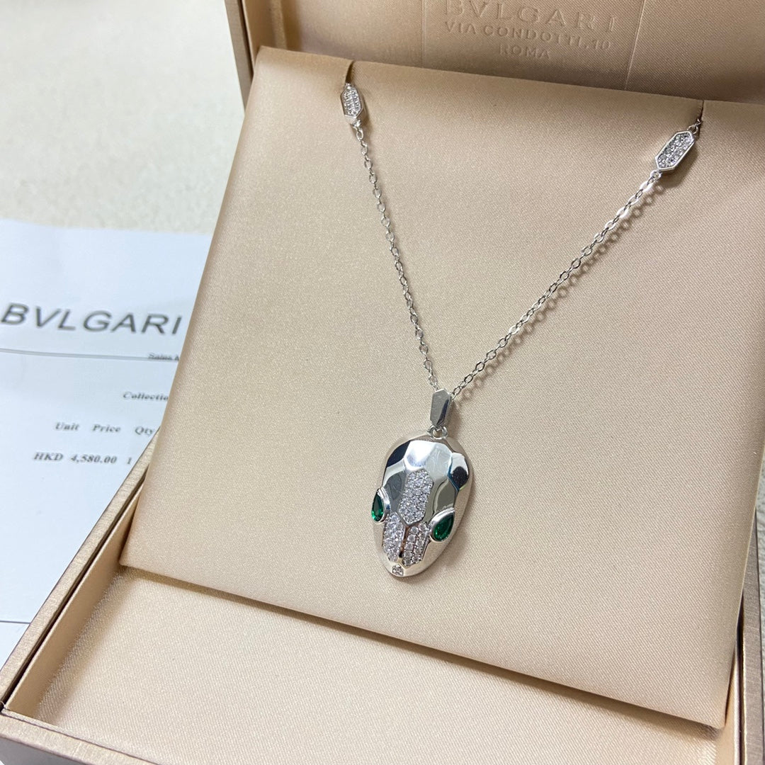 X1Q85S412X Popular Necklaces