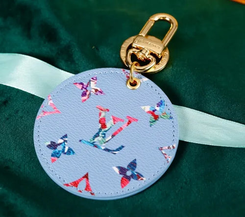 A1Q105E22 Popular bag 's charms accessories