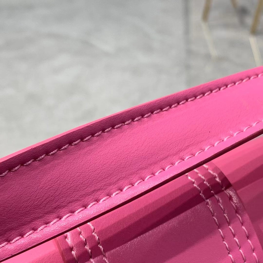 B1P46A134 Popular leather  bags