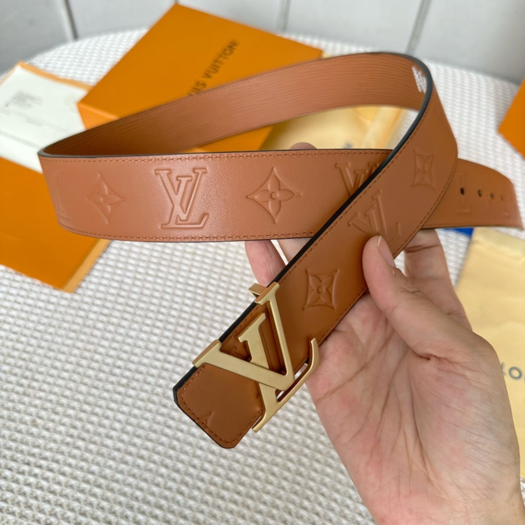 P1Q64E57 Popular  High quality belt With full package