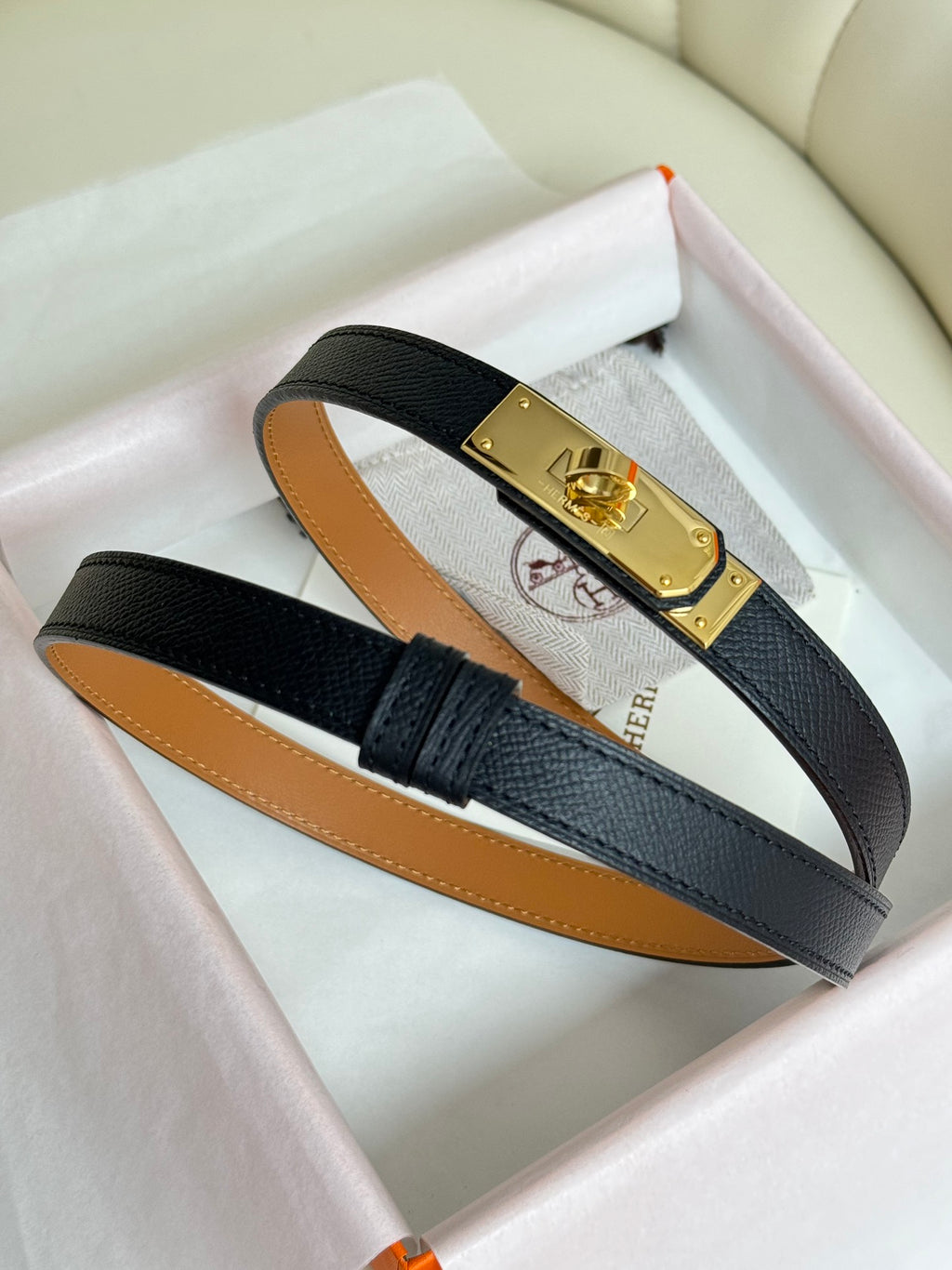 P1W25H196 Popular   High quality leather belt With full package