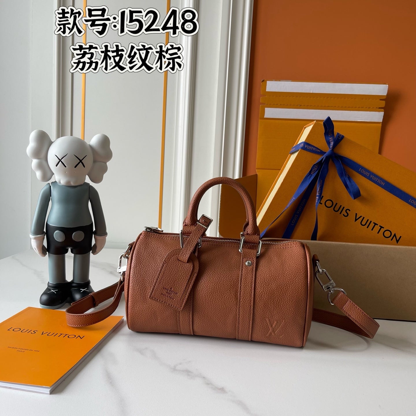 B1P46E31 Popular leather bag