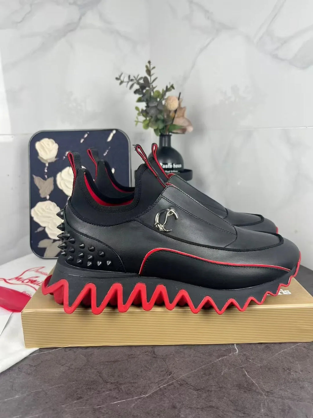 Z2N75A13  Popular high-quality sneakers
