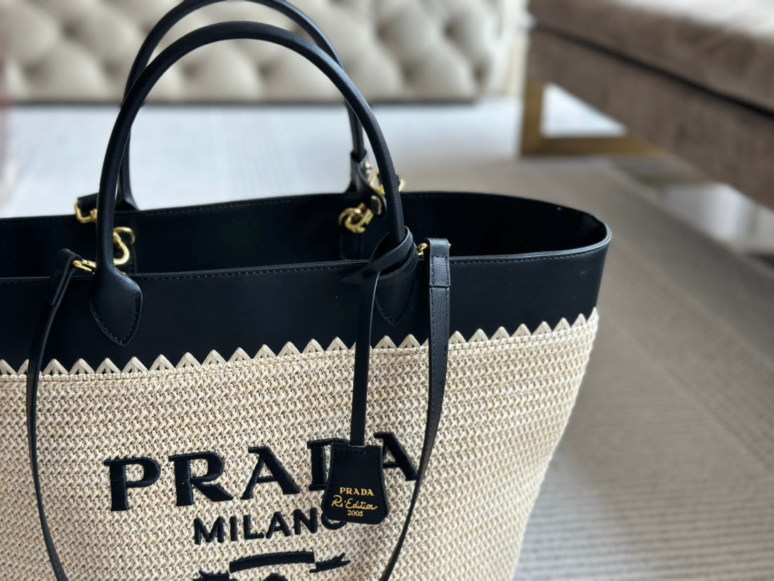 B1N46P13 Popular woven bag