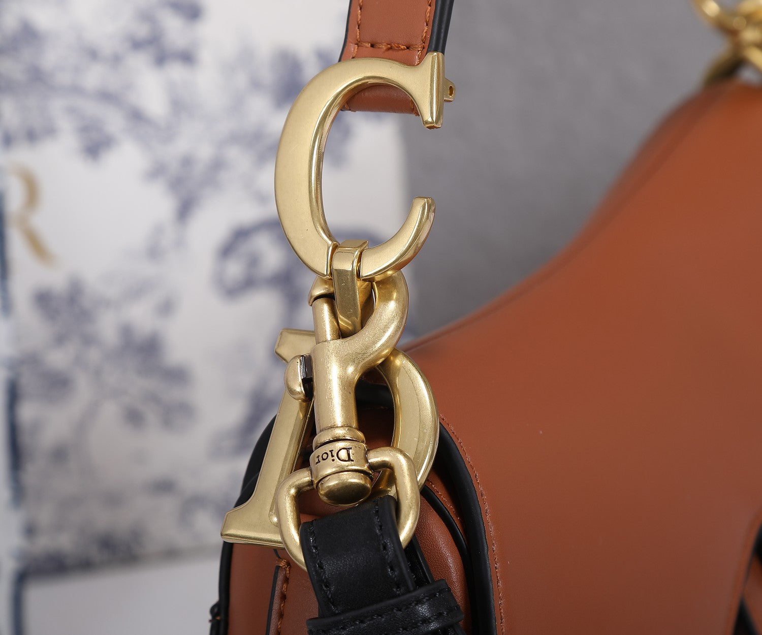 B5X111D11 Popular   leather bag 