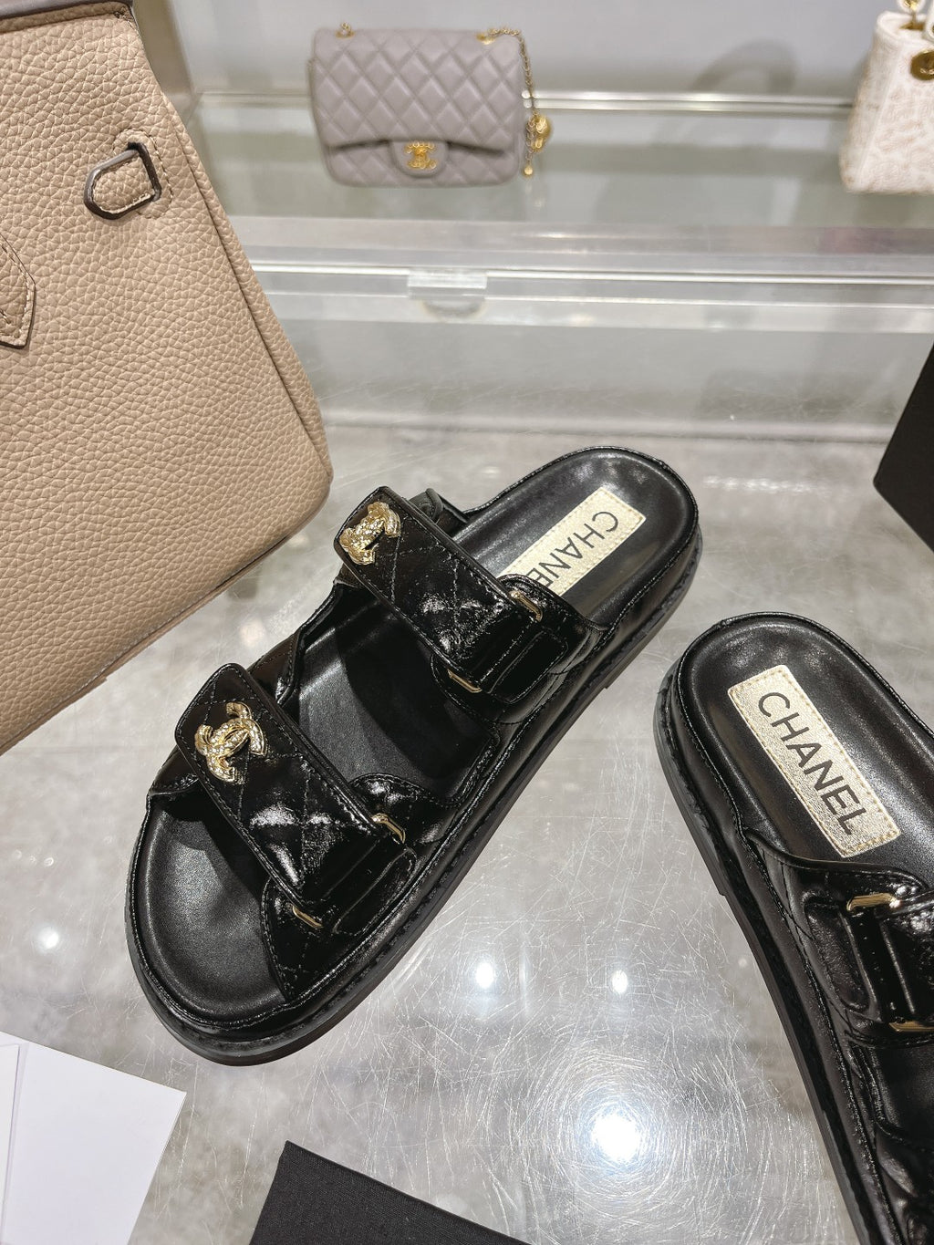 Z2R45C9  Popular leather shoes