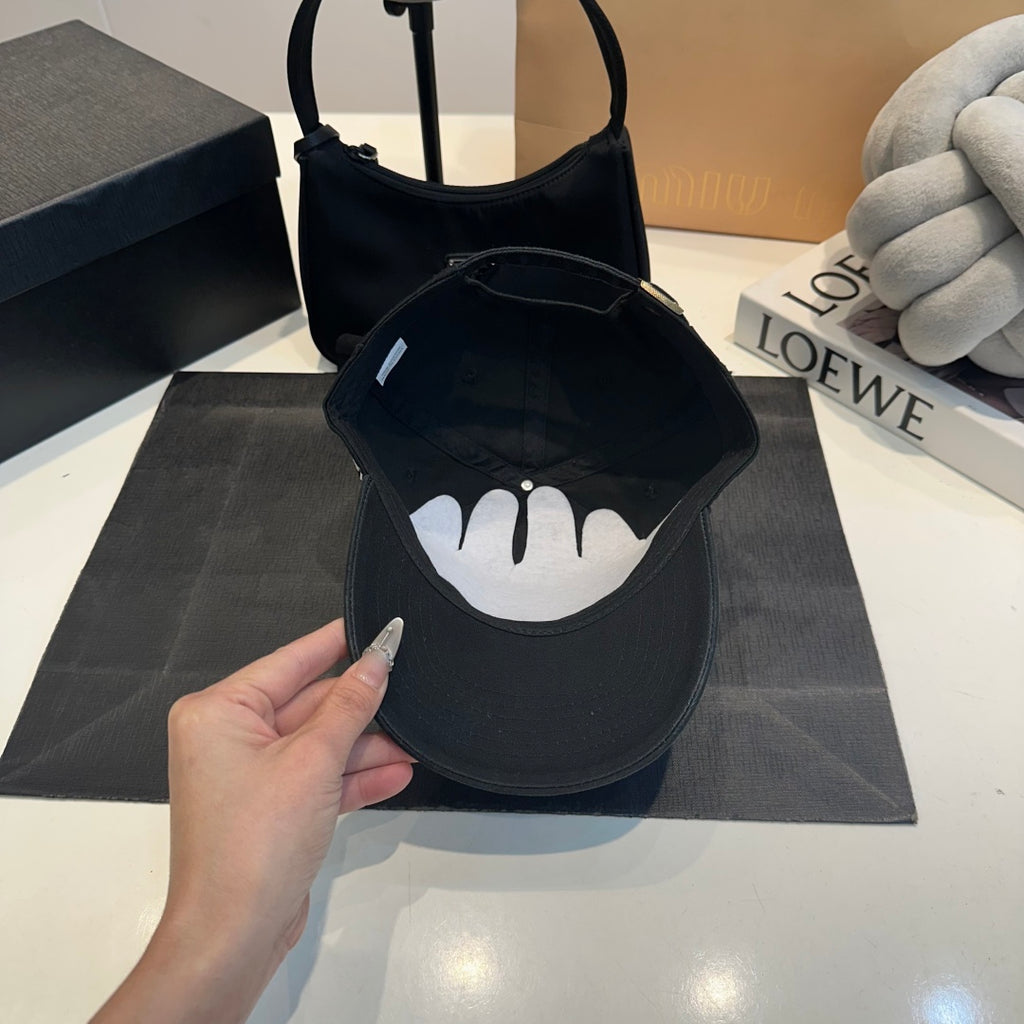 M1P45A578 Popular  hats