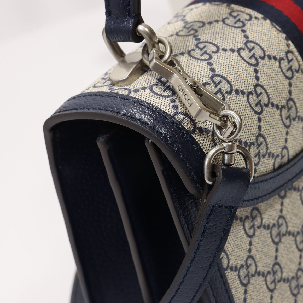 B1X43B48 Popular leather bag 