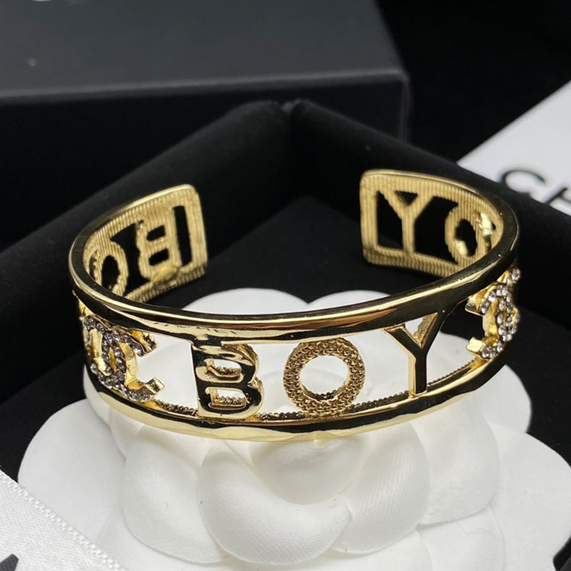 X1B82C217K  Popular Bracelets