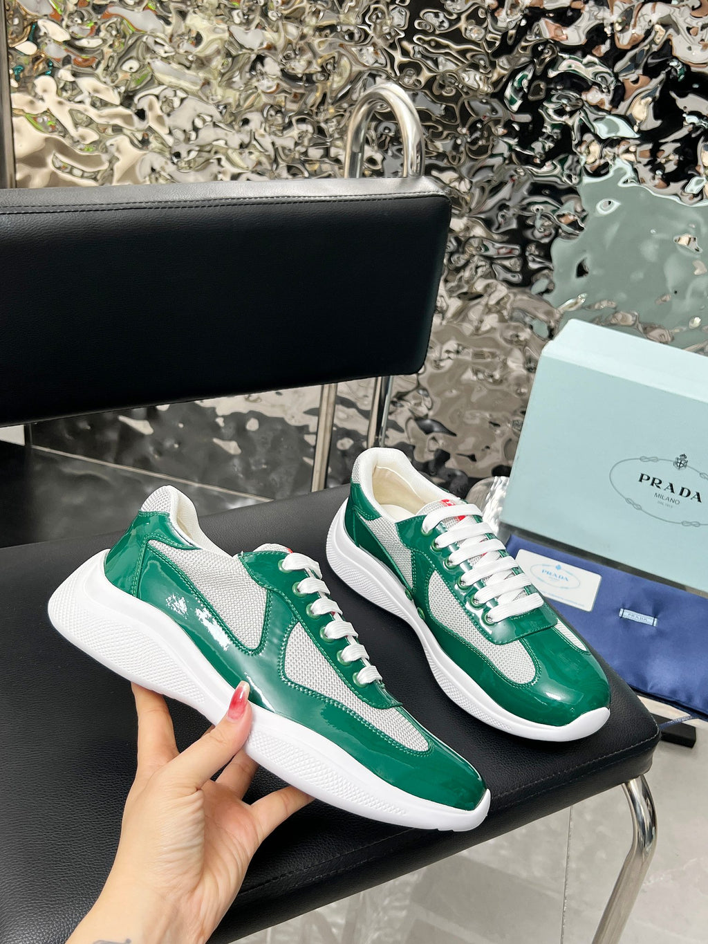 Z2P76P03 Popular high-quality leather Shoes
