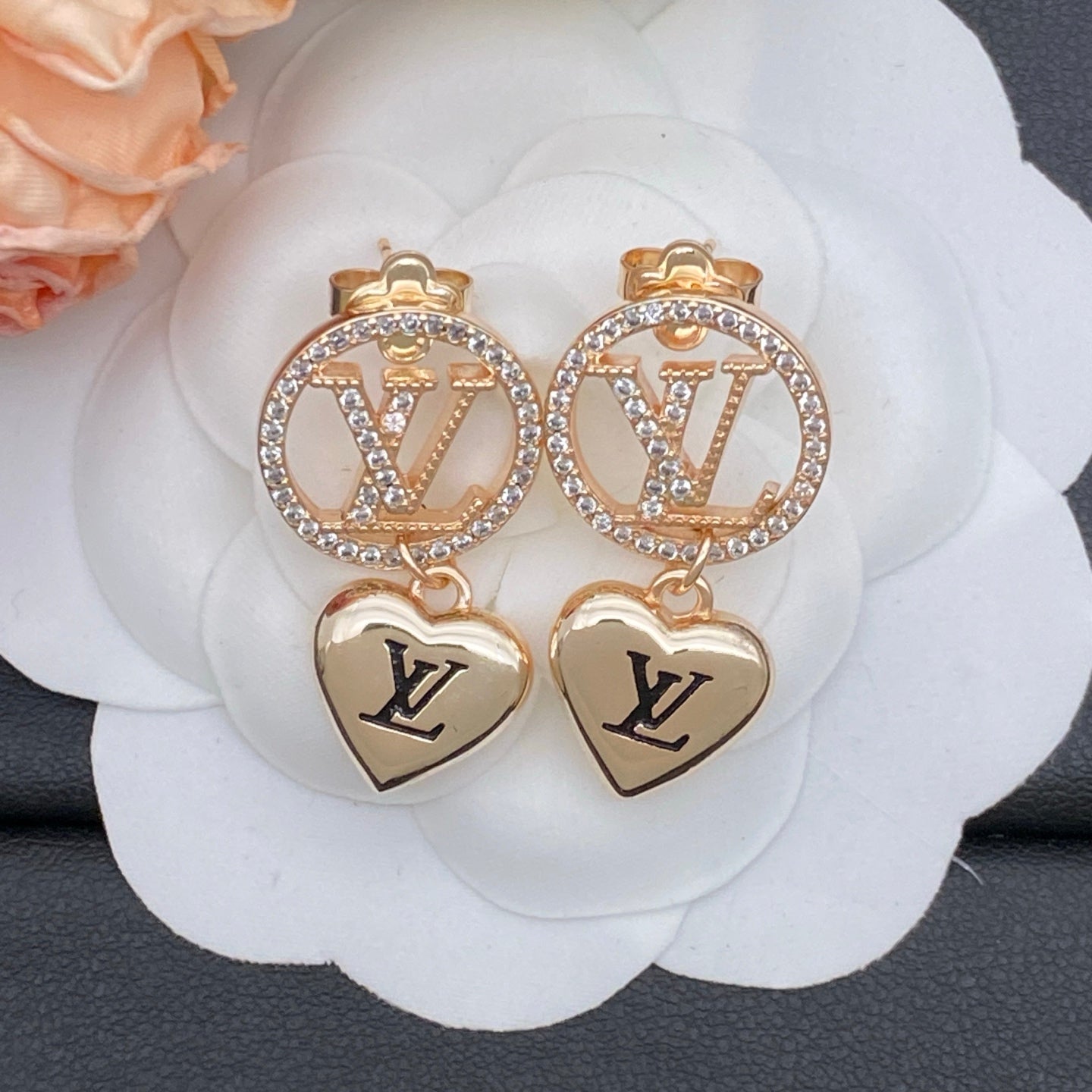 X1Z95E68E Popular Earrings