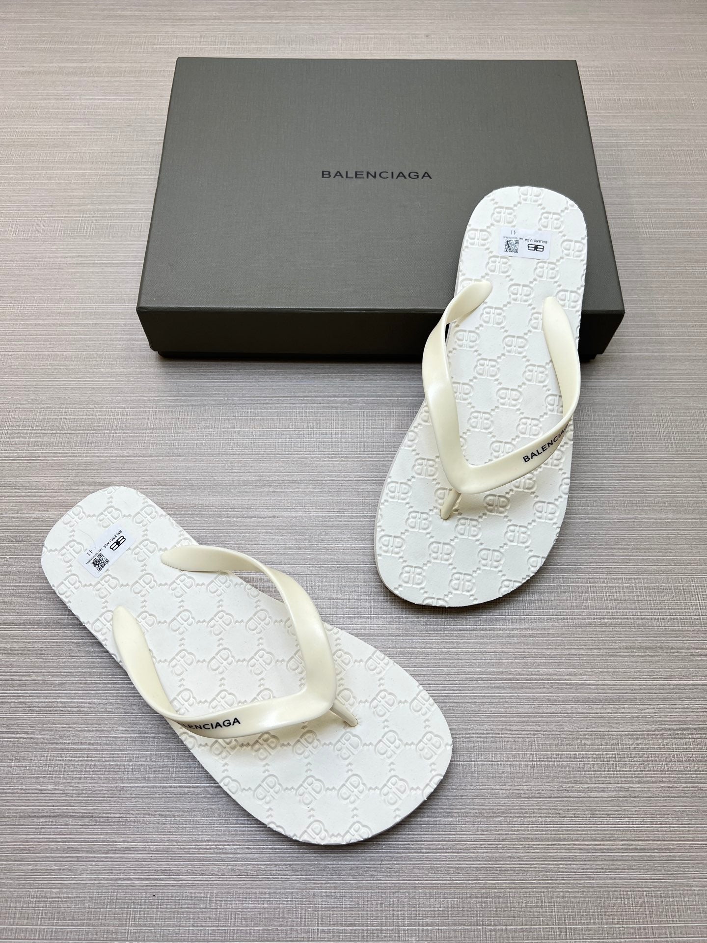 Z5QB16 Popular Slippers