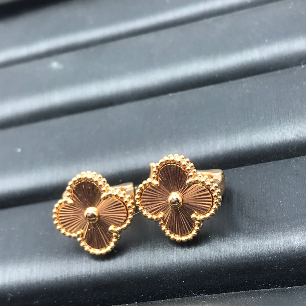 X5X63VA196E Popular  Earrings