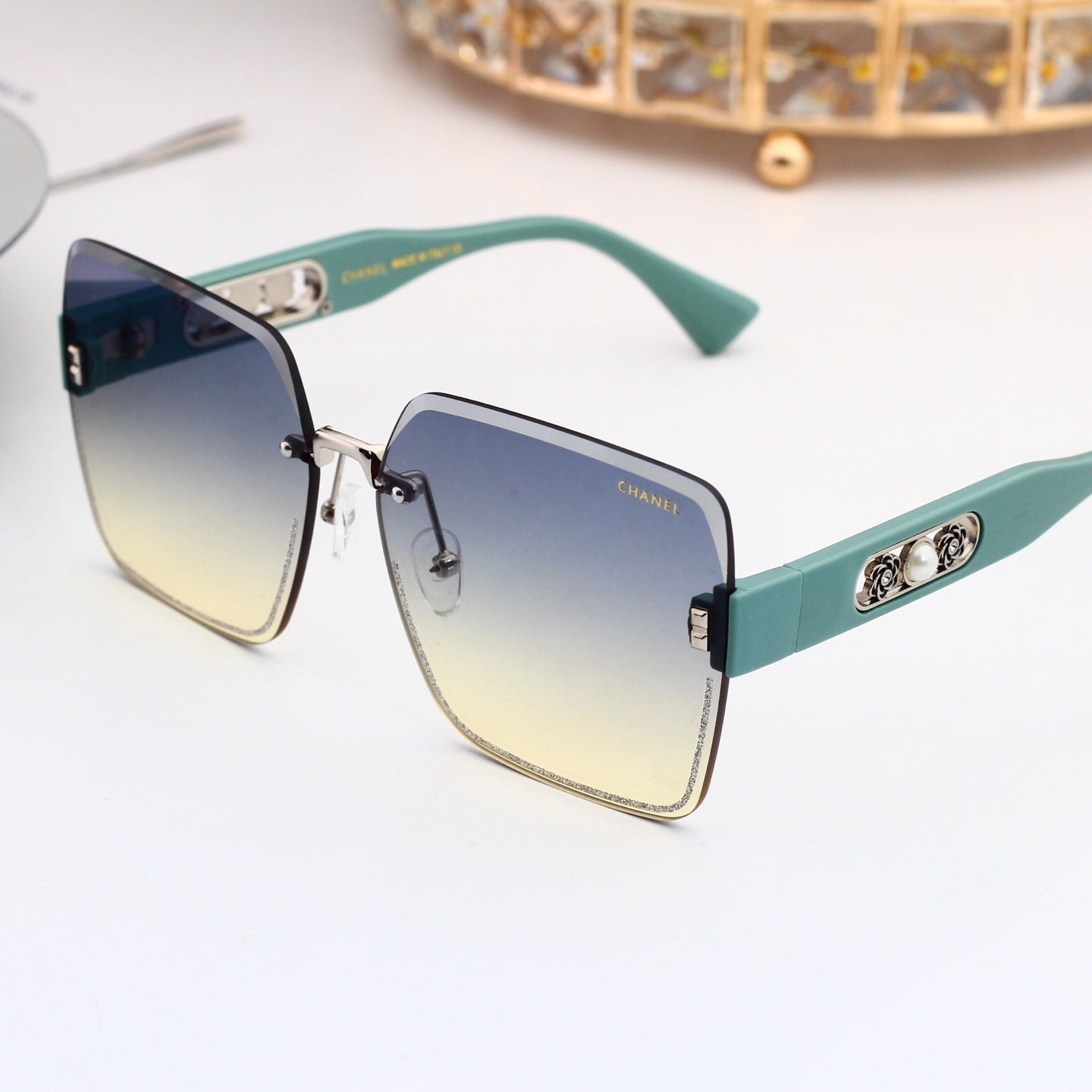 T1P56C44 Popular Sunglasses