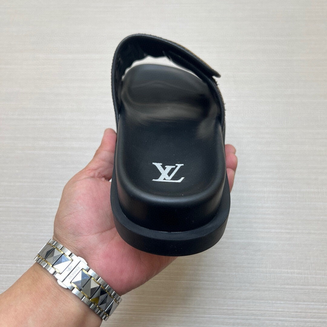 Z5WE246 Popular Slippers
