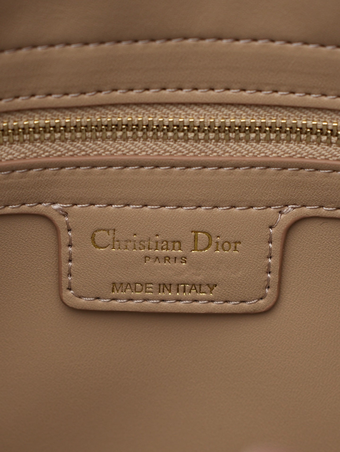 B1P36D89 Popular leather bag