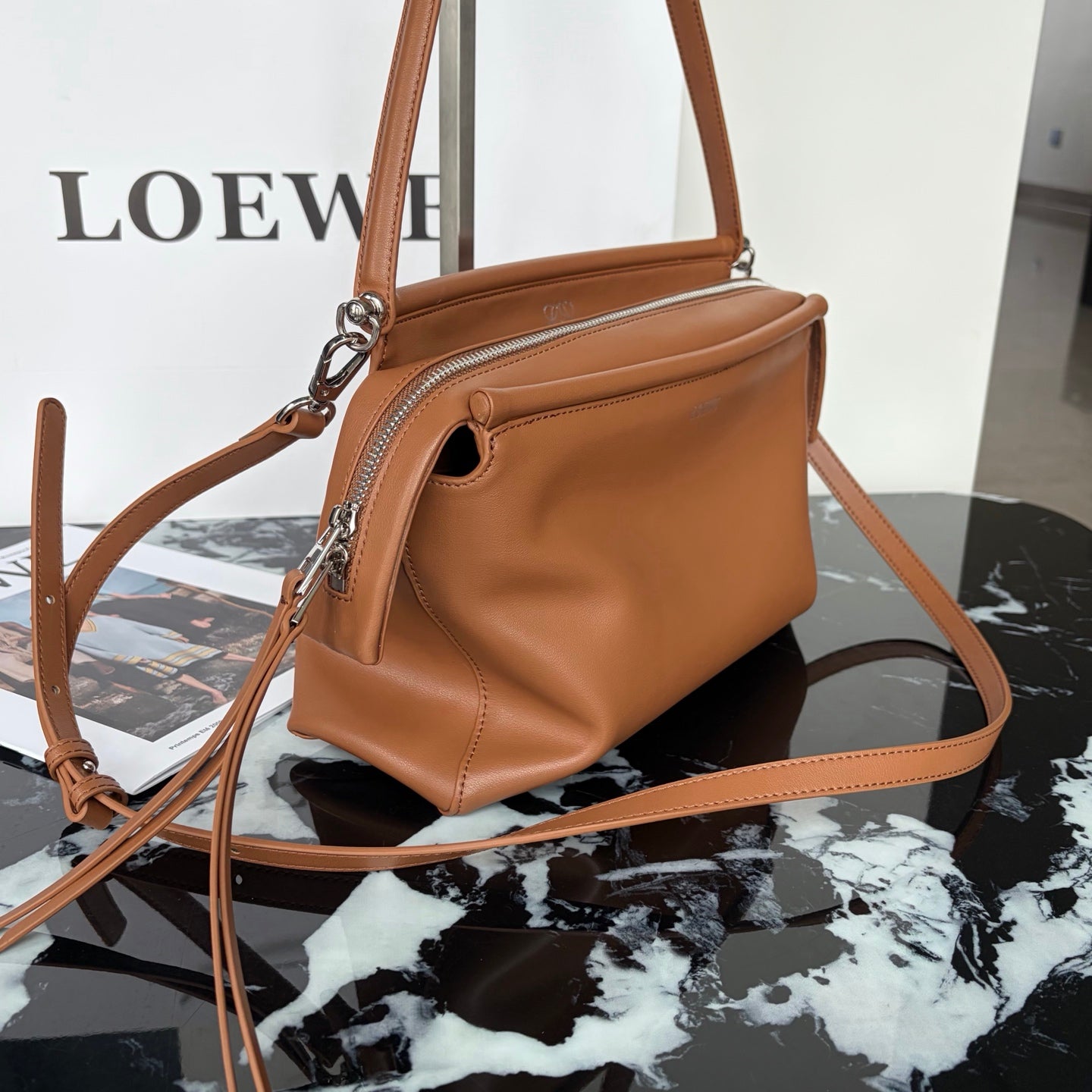 B1R66A15 Popular leather bag