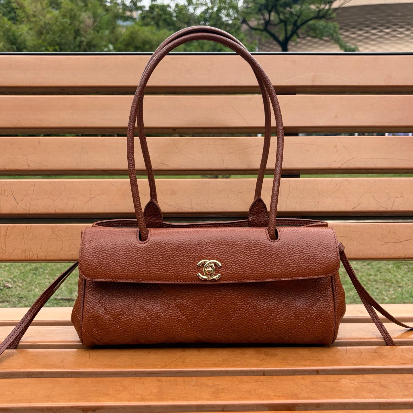 B1X66C4 Popular leather bag