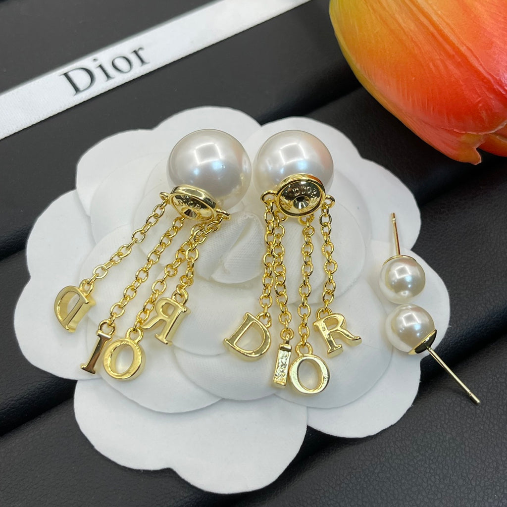 X1Z94D675E Popular Earrings