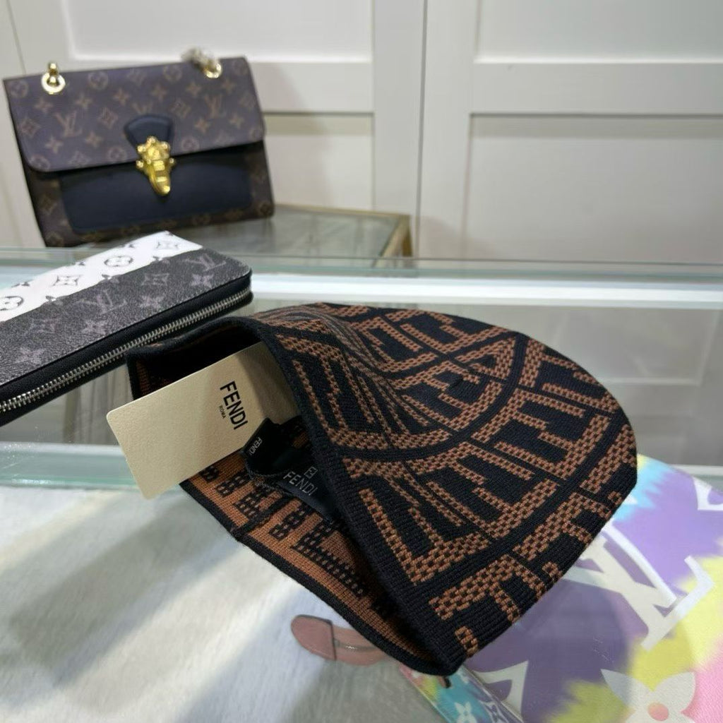 M1R86F31 Popular hats
