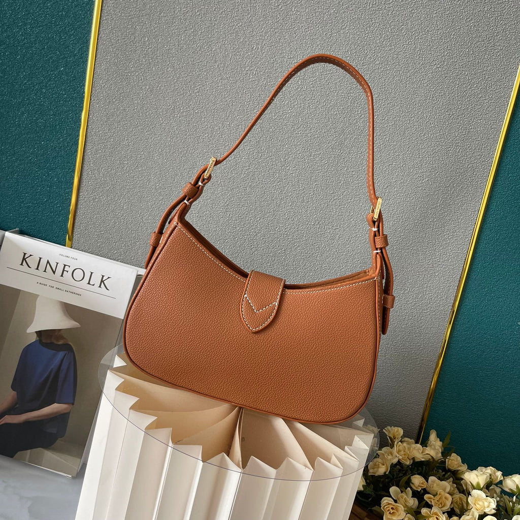 B1X44C416 Popular leather bag
