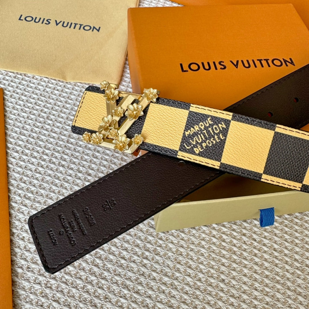 P1Q64E64 Popular   High quality belt With full package