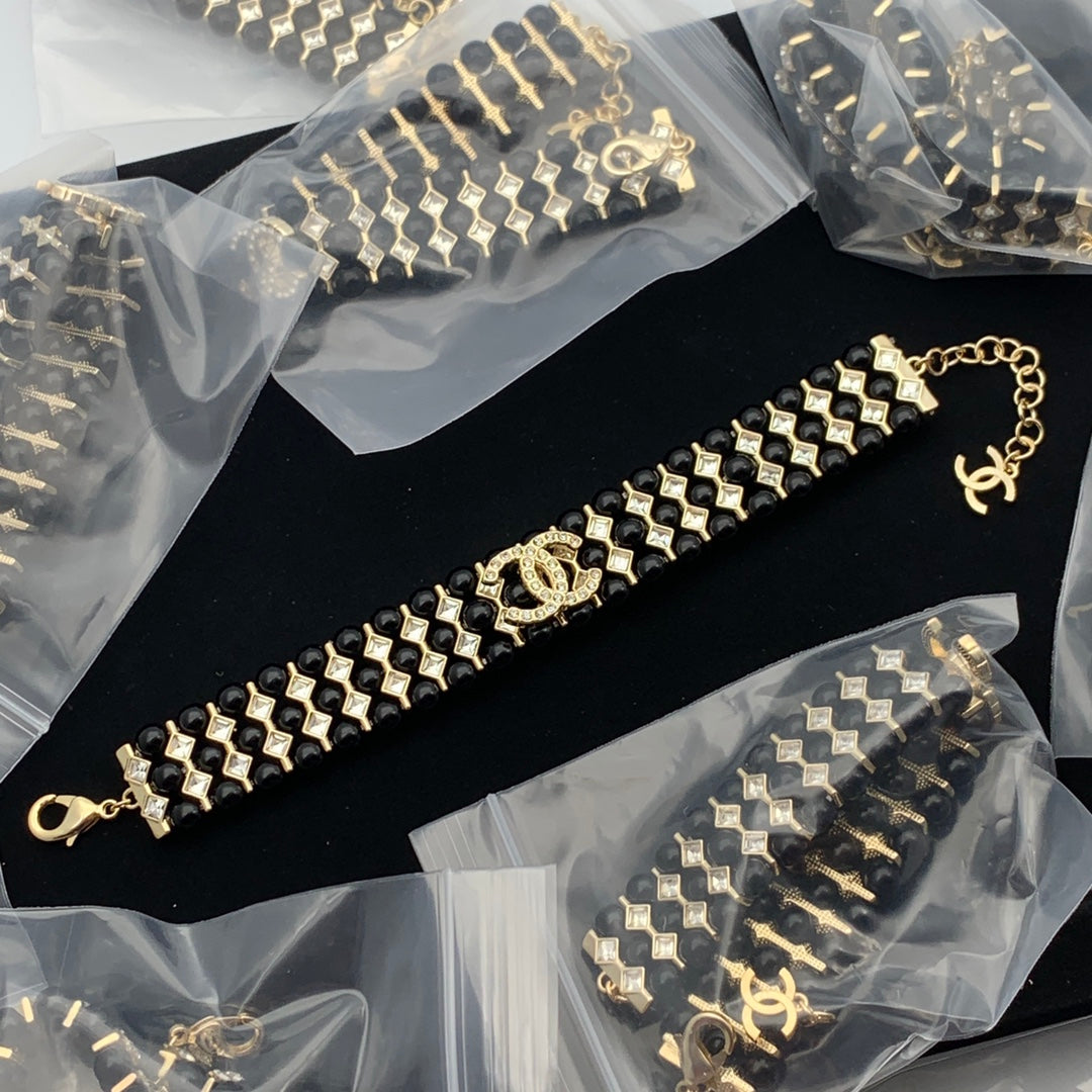 X1Q85C26K  Popular Bracelets